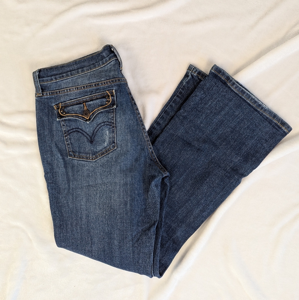 Levis Bootcut Jeans